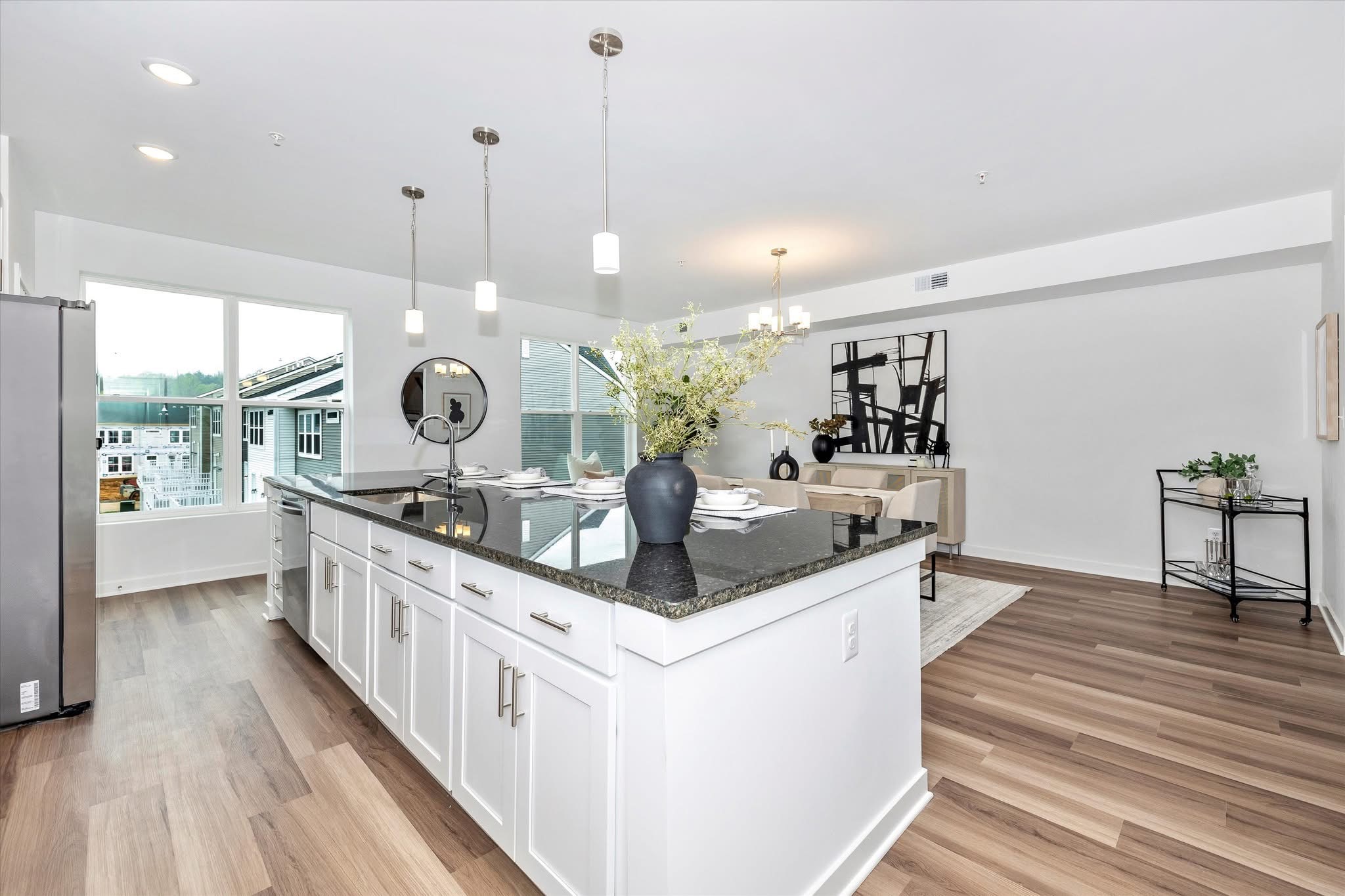 Professional house cleaning service in Baltimore - Clean Very Clean before and after results