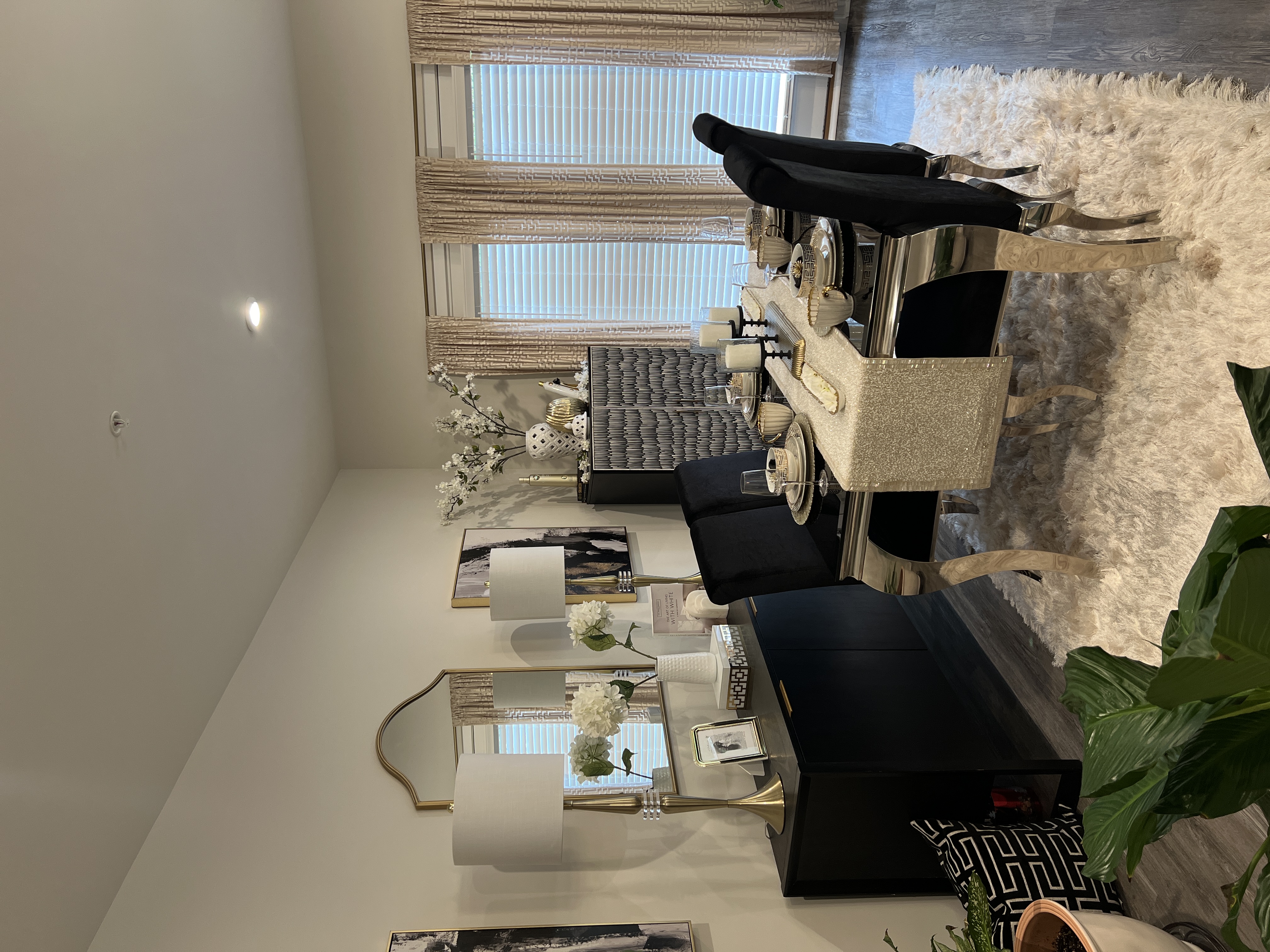 Commercial cleaning Baltimore - office cleaning services by Clean Very Clean team